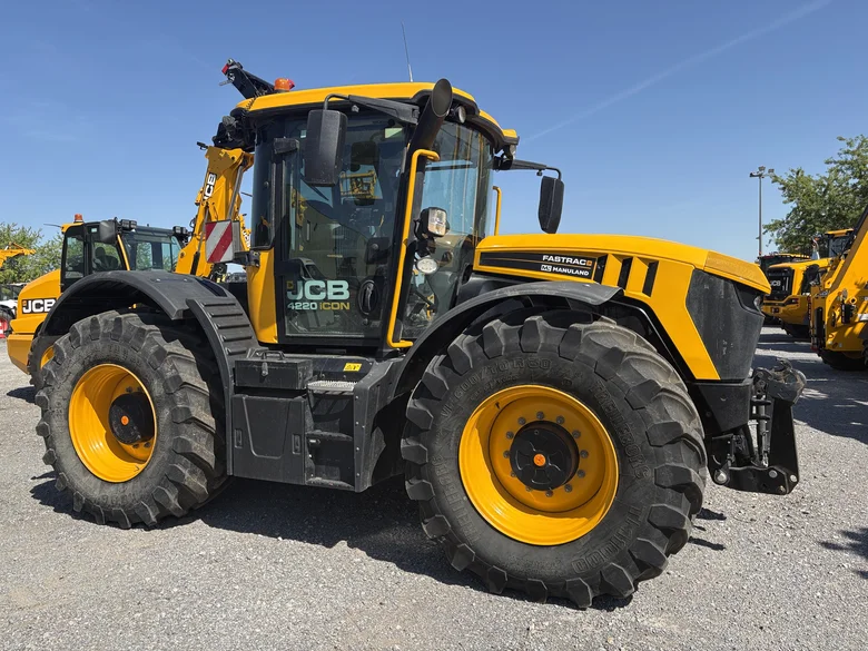 Tracteur Agricole occasion JCB 4220 ICON V